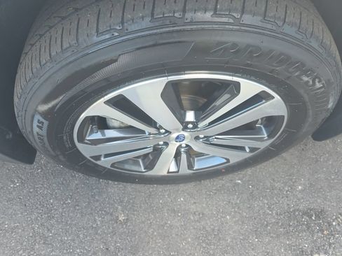 Used 2019 Subaru Outback 2.5i Limited w/ Popular Package #2 AWD/4WD image 12
