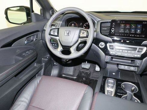 New 2026 Honda Ridgeline Black Edition image 7