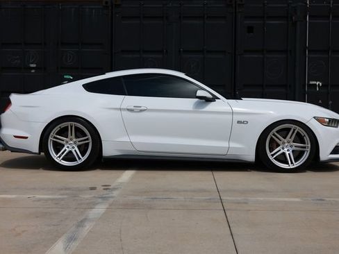 Used 2016 Ford Mustang GT Premium w/ GT Performance Package RWD image 16