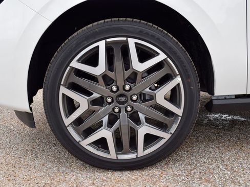 New 2026 Ford Expedition Max Platinum AWD/4WD image 27