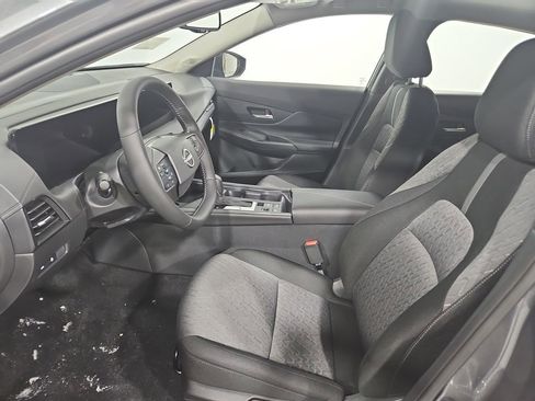 New 2026 Nissan Sentra SV w/ SV Convenience Package FWD image 9