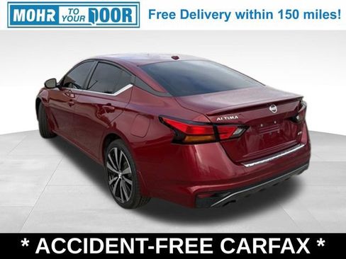 Used 2021 Nissan Altima 2.5 SR w/ SR Premium Package AWD/4WD image 3