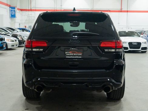 Used 2018 Jeep Grand Cherokee SRT w/ Trailer Tow Group IV image 5