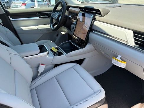 New 2026 GMC Terrain Denali AWD/4WD image 22