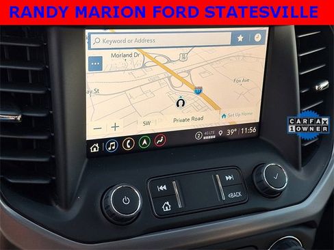 Used 2022 GMC Acadia AT4 w/ Technology Package image 17