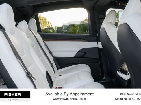 Used 2022 Tesla Model X image 28