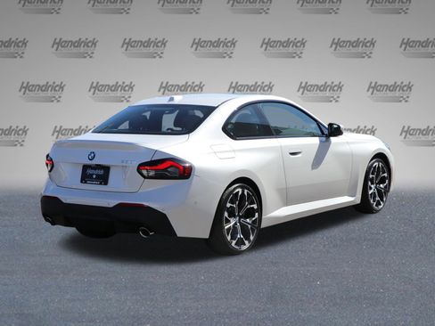 Certified 2025 BMW 230i Coupe w/ Convenience Package image 10