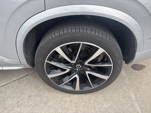 Certified 2023 Volvo XC90 B5 Plus image 14