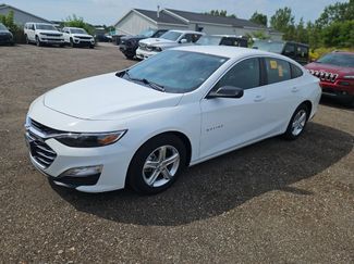 Used 2022 Chevrolet Malibu LS FWD video 1
