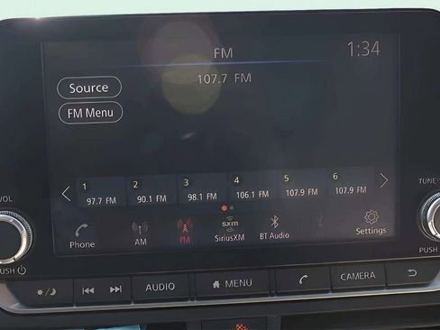 Used 2023 Nissan Altima 2.5 SV image 15