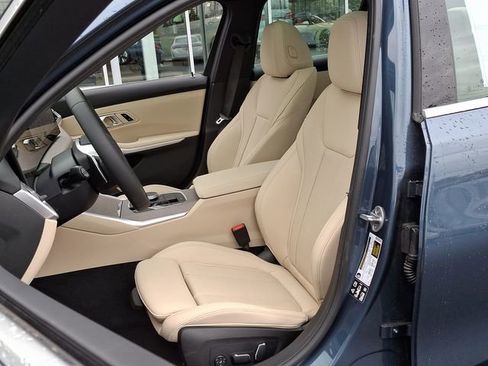 Certified 2025 BMW 330i xDrive Sedan w/ Premium Package image 13