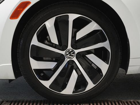 Used 2022 Volkswagen Arteon SEL image 8