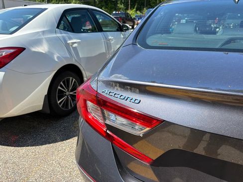 Used 2021 Honda Accord LX image 9
