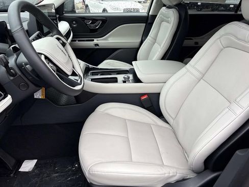 New 2026 Lincoln Aviator Reserve image 24