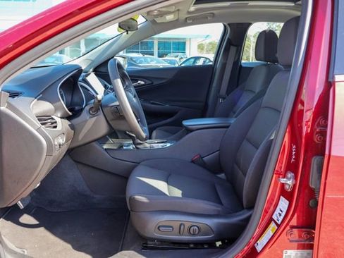 Certified 2024 Chevrolet Malibu LT image 8