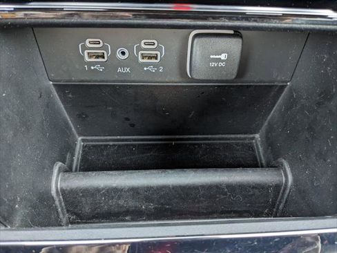 Certified 2025 Jeep Grand Cherokee L Overland AWD/4WD image 35