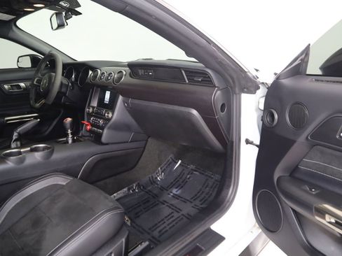 Used 2018 Ford Mustang Shelby GT350 w/ Convenience Package image 60