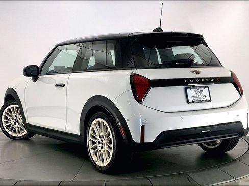Used 2025 MINI Cooper S image 10