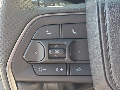 Certified 2025 Toyota Tundra Limited image 24