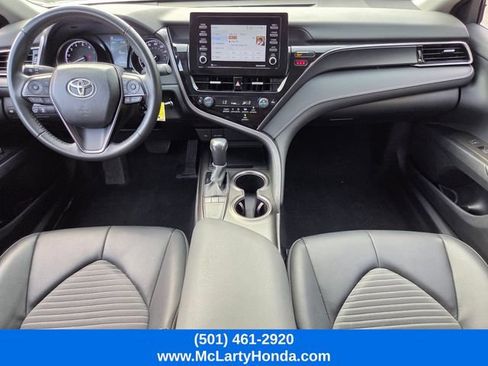 Used 2024 Toyota Camry SE FWD image 13