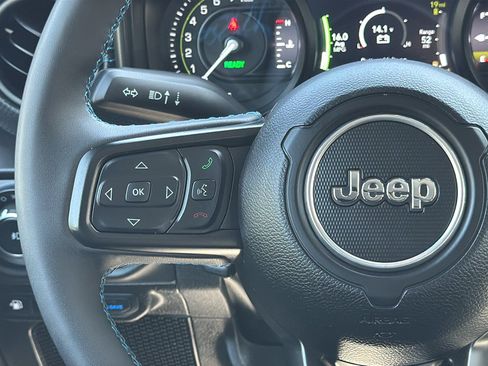 Used 2024 Jeep Wrangler Unlimited Rubicon 4xe w/ Safety Group AWD/4WD image 23