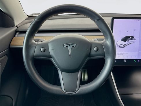 Used 2019 Tesla Model 3 Long Range image 16