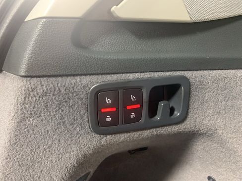 Used 2017 Audi Q7 3.0T Premium Plus image 37