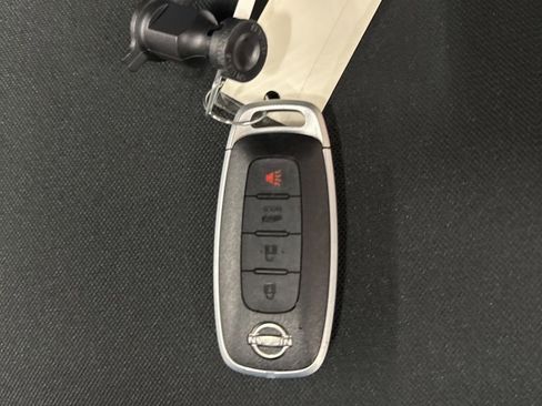 Certified 2025 Nissan Versa SV w/ Trunk Package image 59