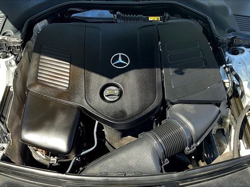 Certified 2023 Mercedes-Benz C 300 4MATIC Sedan image 34