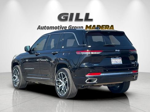 Used 2023 Jeep Grand Cherokee Summit AWD/4WD image 5