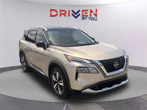 Used 2023 Nissan Rogue Platinum w/ Platinum Premium Package FWD image 1