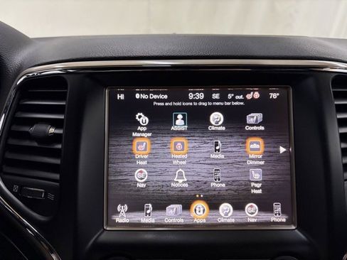 Used 2015 Jeep Grand Cherokee Limited image 45