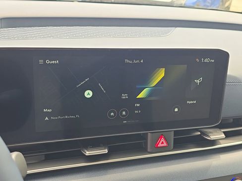 New 2026 Kia Carnival EX FWD image 24
