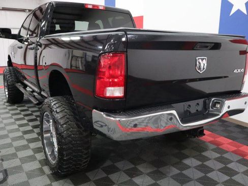 Used 2017 RAM 2500 Tradesman w/ Chrome Appearance Group AWD/4WD image 12