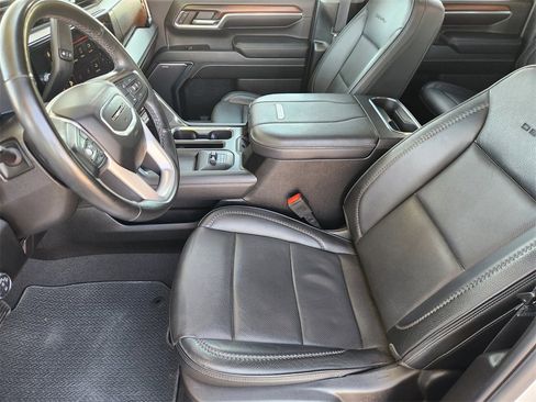 Used 2024 GMC Sierra 2500 Denali w/ Denali Reserve Package image 11