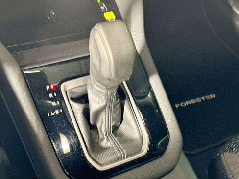 Certified 2025 Subaru Forester Premium image 18