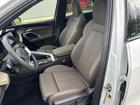 New 2026 Audi Q5 Premium Plus AWD/4WD image 18