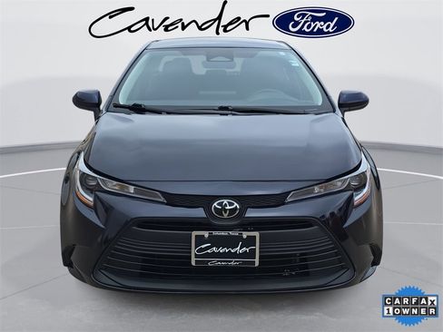 Used 2024 Toyota Corolla LE image 2