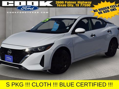 Used 2025 Nissan Sentra S image 1