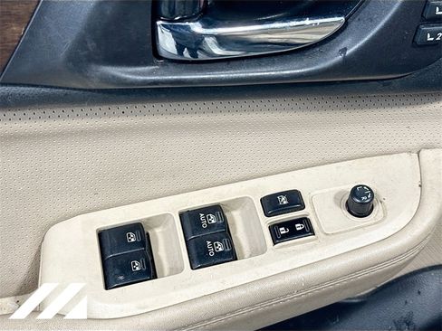 Used 2017 Subaru Outback 2.5i Limited image 19