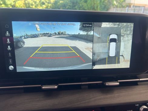 Certified 2024 Kia Carnival SX image 52