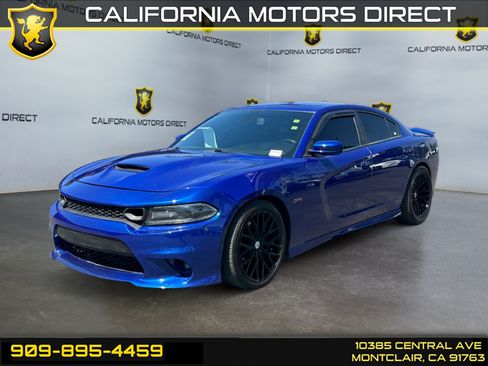 Used 2019 Dodge Charger R/T w/ Plus Group RWD image 1