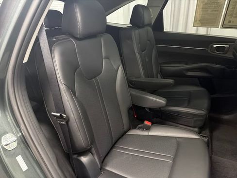 Certified 2023 Kia Sorento X-Line EX AWD/4WD image 20