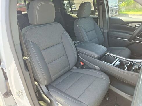 New 2026 Chevrolet Traverse LT w/ Driver Confidence Package FWD image 14