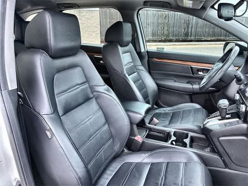 Used 2019 Honda CR-V Touring image 24
