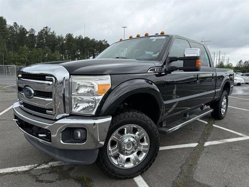 Used 2015 Ford F350 Lariat AWD/4WD image 2