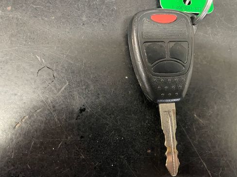 Used 2012 Jeep Wrangler Sahara image 11