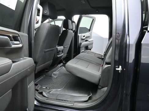 Used 2022 Chevrolet Silverado 1500 LT Trail Boss image 25