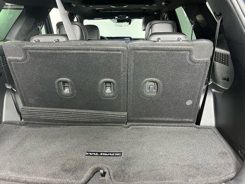 Used 2025 Hyundai Palisade Calligraphy image 30