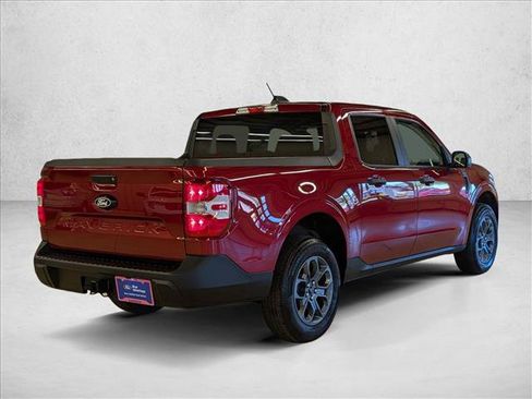 Certified 2025 Ford Maverick XLT w/ Equipment Group 302A AWD/4WD image 5